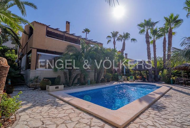 4 bedrooms house for sale in Alacant, Spain