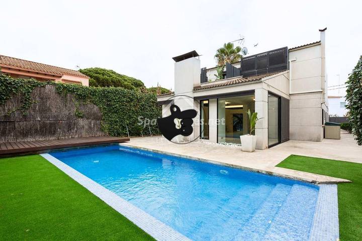 5 bedrooms house in Castelldefels, Barcelona, Spain
