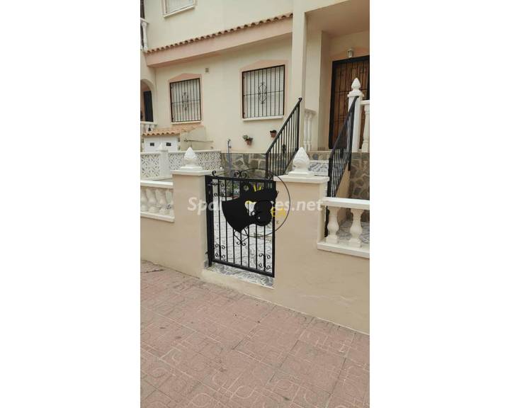 2 bedrooms house for rent in Orihuela, Alicante, Spain