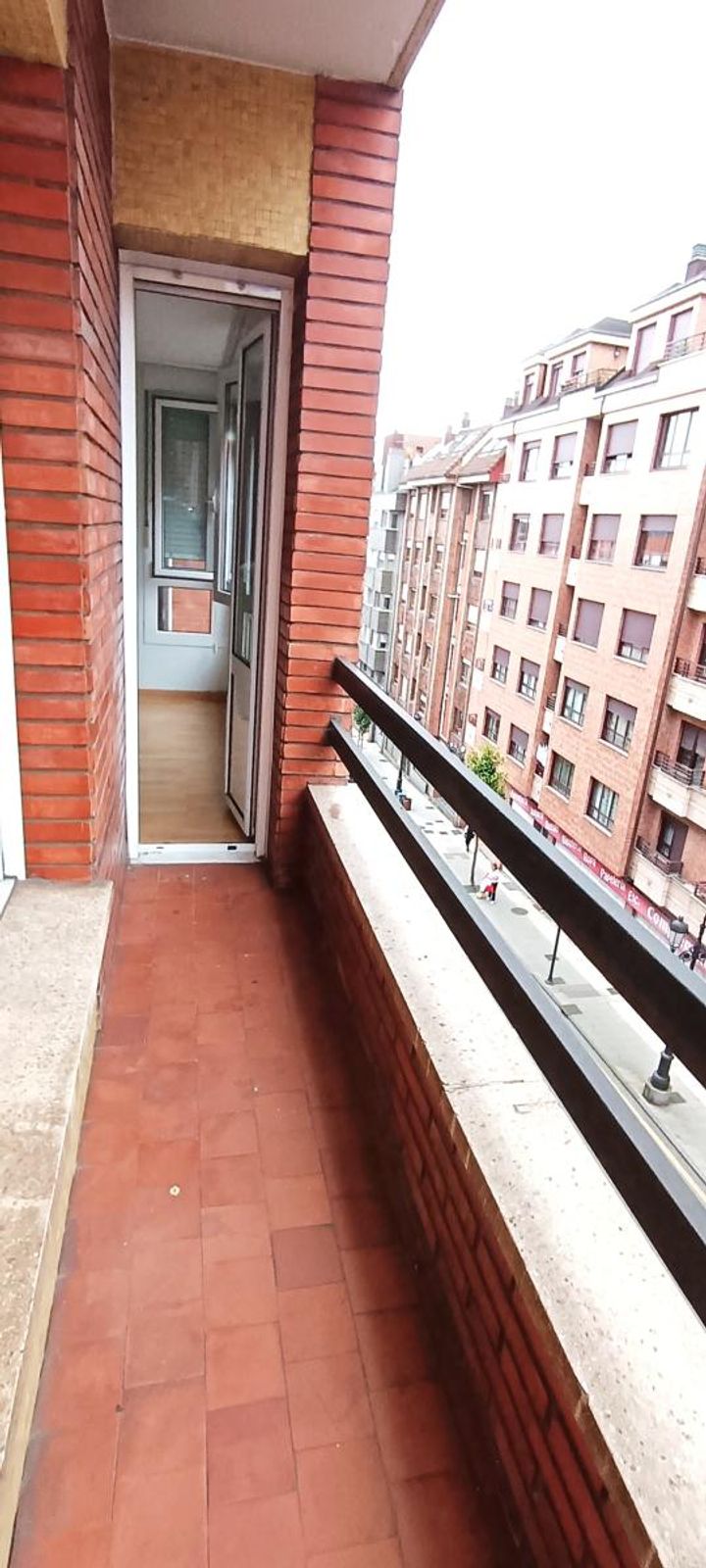 3 bedrooms apartment for sale in Oviedo, Spain