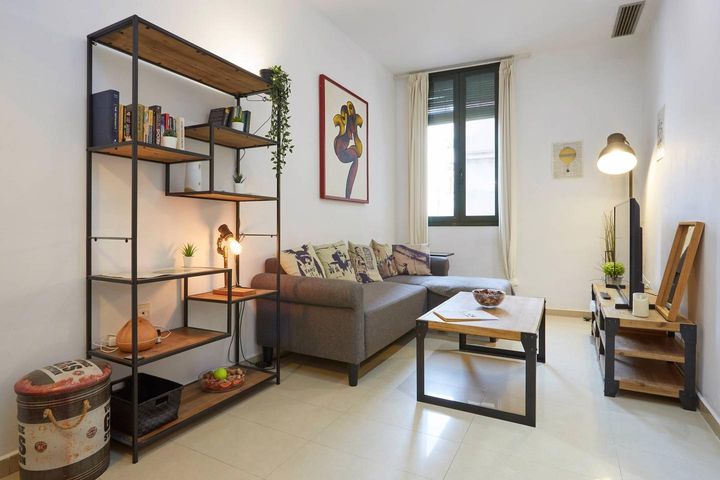 2 bedrooms apartment for rent in Ciutat Vella, Spain