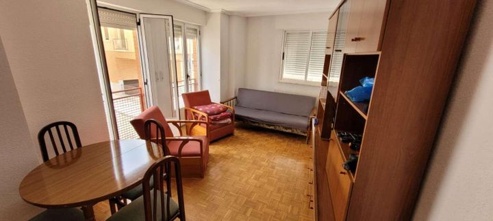 2 bedrooms apartment for rent in Salamanca, Spain