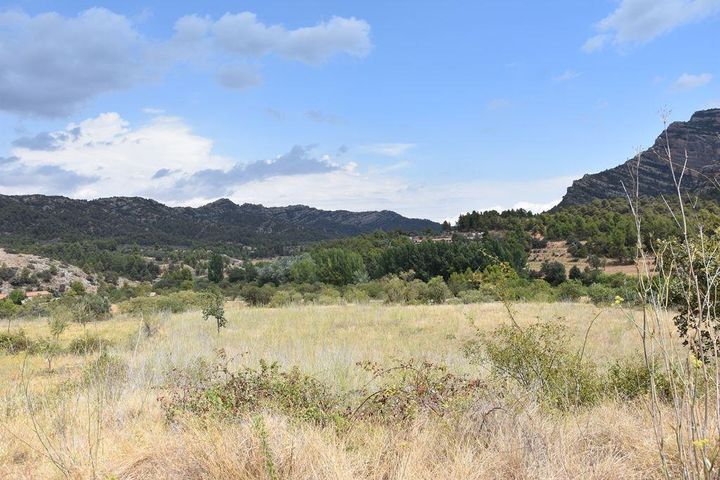 House for sale in Matarrana, Spain