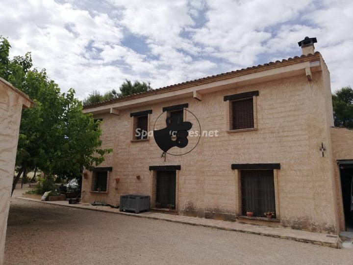 8 bedrooms house in Yecla, Murcia, Spain