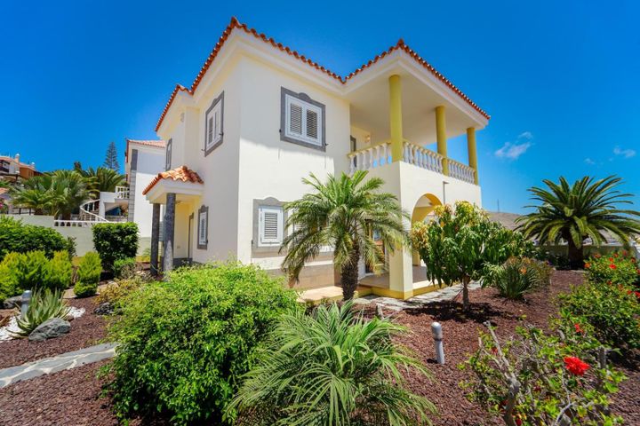 2 bedrooms house for sale in Arguineguin, Spain