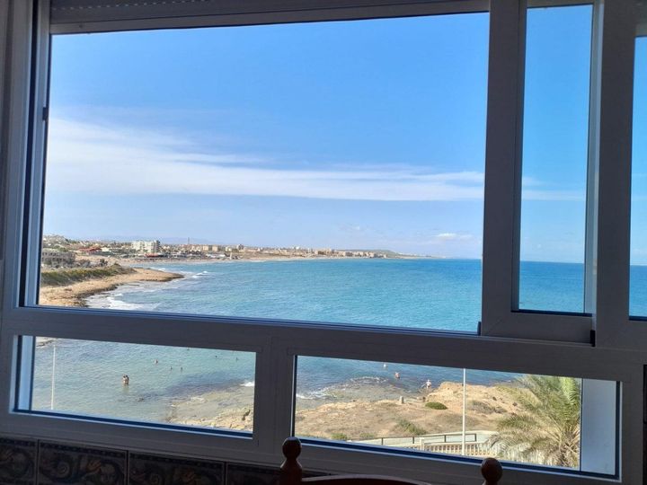 2 bedrooms apartment for rent in La Mata, Spain