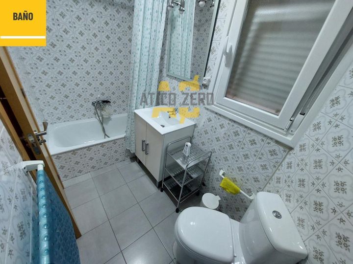 3 bedrooms apartment for rent in Vigo, Spain