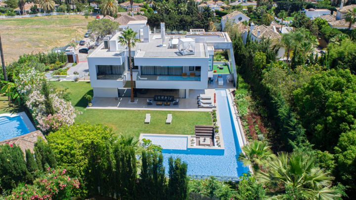 7 bedrooms house for rent in Marbella, Spain