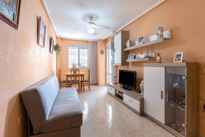 1 bedroom apartment for sale in Centro, Spain