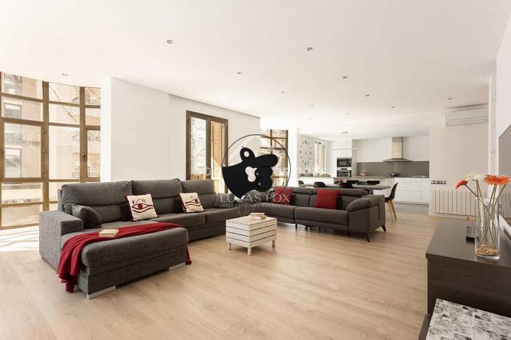 5 bedrooms apartment for sale in Barcelona, Barcelona, Spain