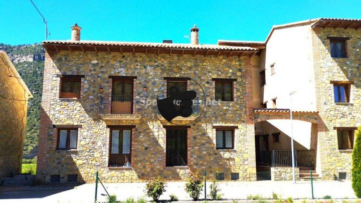 3 bedrooms apartment in Santaliestra y San Quilez, Huesca, Spain