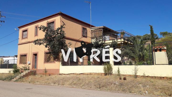 4 bedrooms house in Caceres‎, Caceres‎, Spain