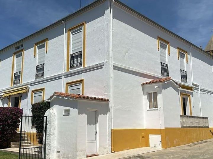 8 bedrooms house for sale in Caceres‎, Spain