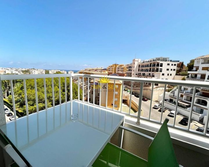 1 bedroom apartment for rent in Campoamor, Spain