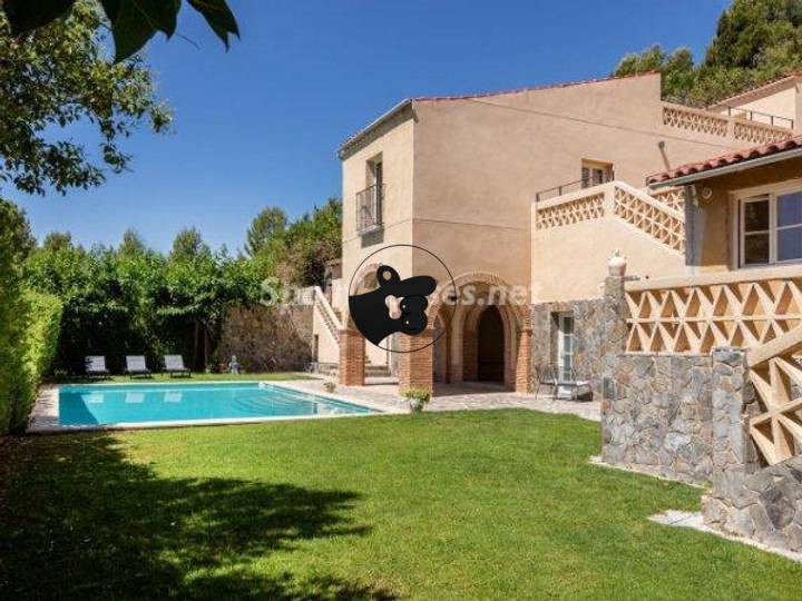16 bedrooms house in Naquera, Valencia, Spain