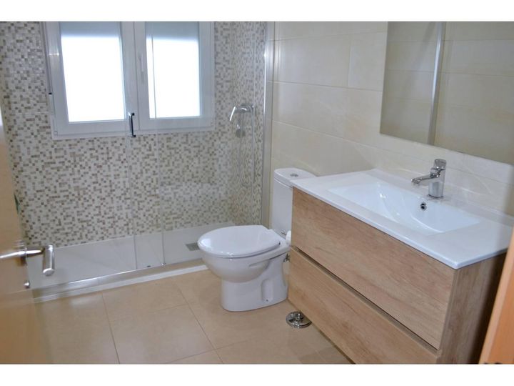 2 bedrooms apartment for rent in Palencia, Spain
