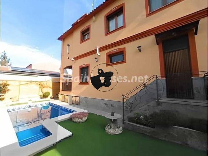 5 bedrooms house in Pacs del Penedes, Barcelona, Spain