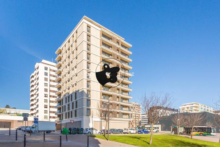 4 bedrooms apartment in Pamplona, Navarre, Spain