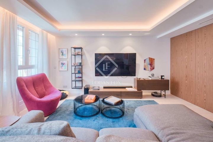 4 bedrooms apartment for sale in Madrid, Spain