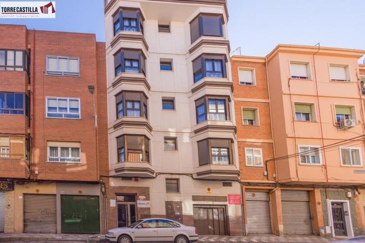 2 bedrooms apartment for rent in Albacete, Spain