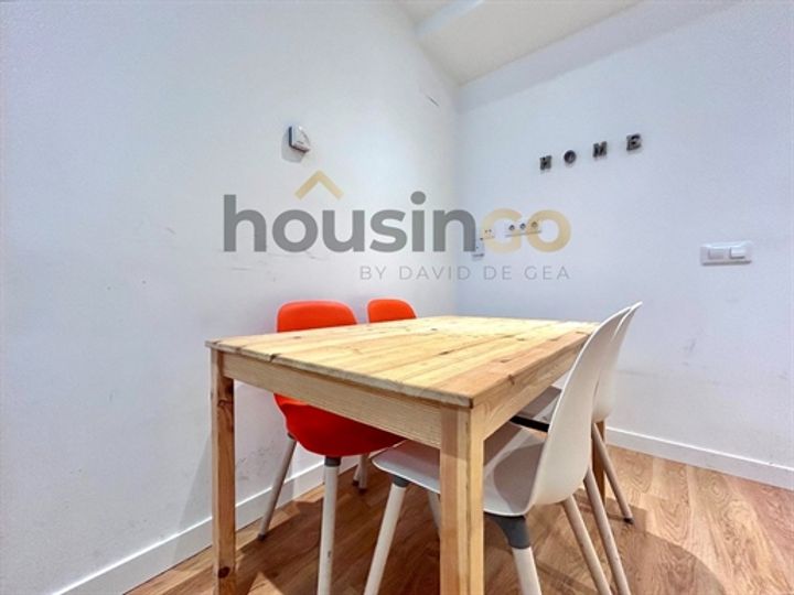 2 bedrooms apartment for sale in Madrid, Spain