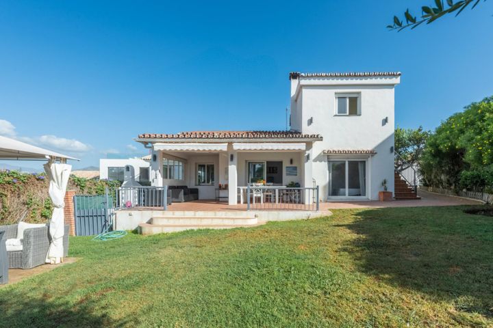 5 bedrooms house for sale in San Pedro de Alcantara, Spain