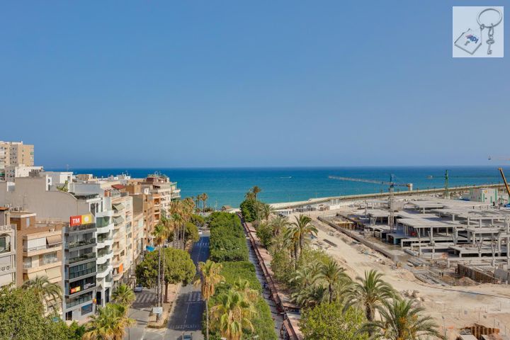 2 bedrooms apartment for sale in Centro - Muelle Pesquero, Spain