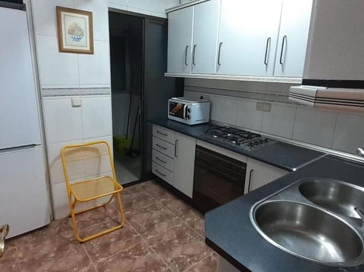 2 bedrooms apartment for rent in Granada, Spain