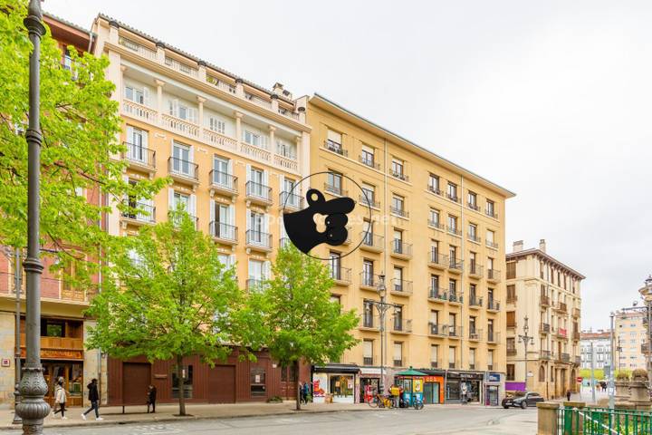 5 bedrooms apartment in Pamplona, Navarre, Spain