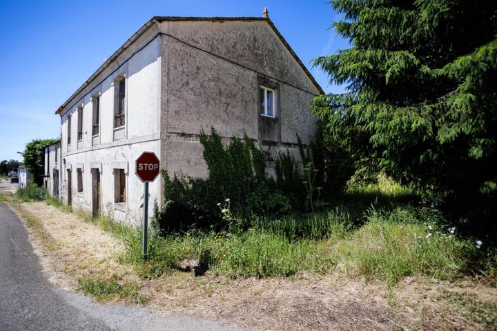 house for sale in Begonte, Spain