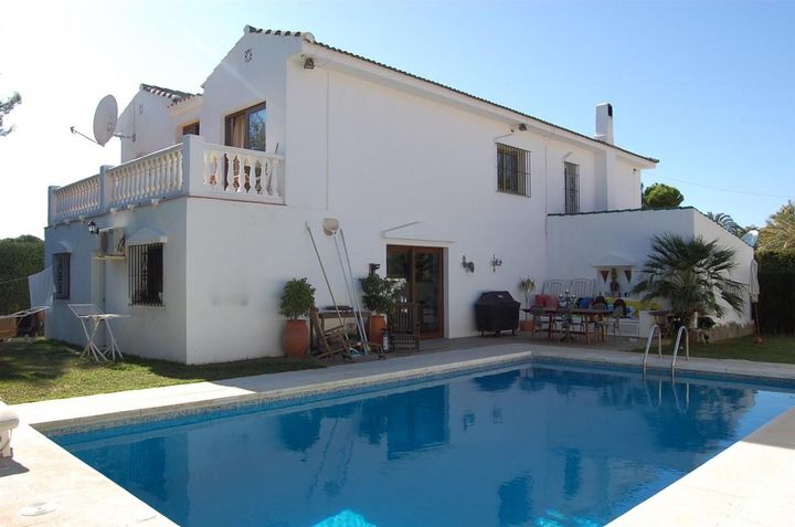 5 bedrooms house for sale in Marbella, Spain