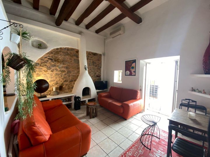 1 bedroom apartment for sale in Dalt Vila - La Marina, Spain