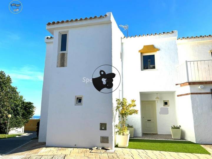 4 bedrooms house in Estepona, Malaga, Spain