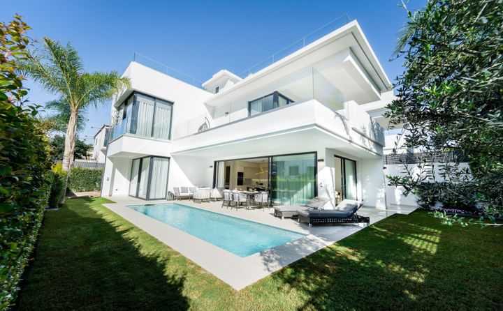 4 bedrooms house for rent in Marbella, Spain