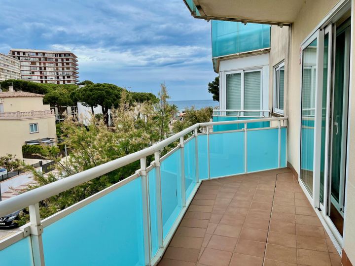 3 bedrooms apartment for sale in Platja dAro, Spain