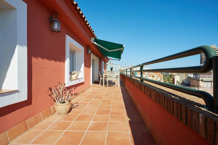 3 bedrooms apartment for rent in Bajo Llobregat, Spain