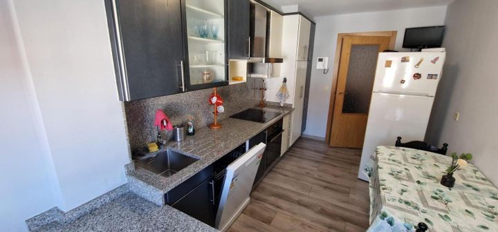 3 bedrooms apartment for rent in Santiago de Compostela, Spain