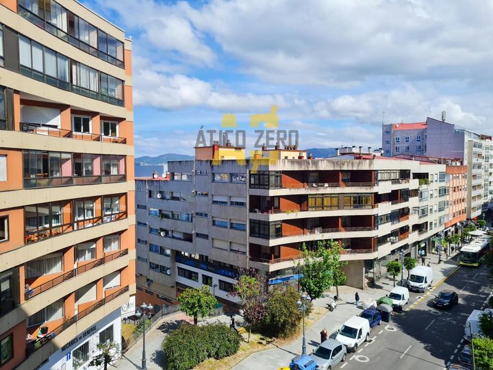 4 bedrooms apartment for sale in Vigo, Spain