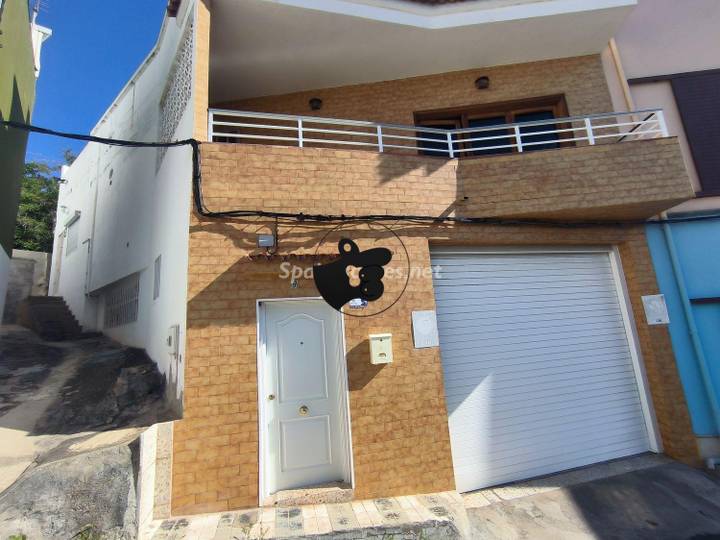 4 bedrooms house in Arucas, Las Palmas, Spain