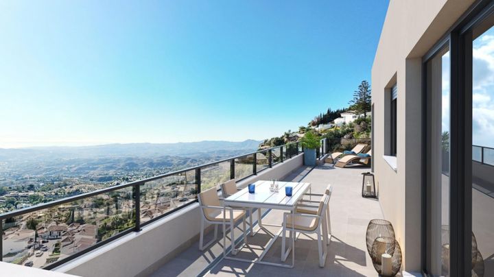 2 bedrooms apartment for sale in Mijas, Spain