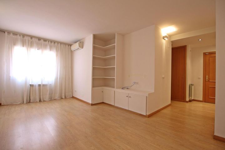 3 bedrooms apartment for rent in Madrid, Spain