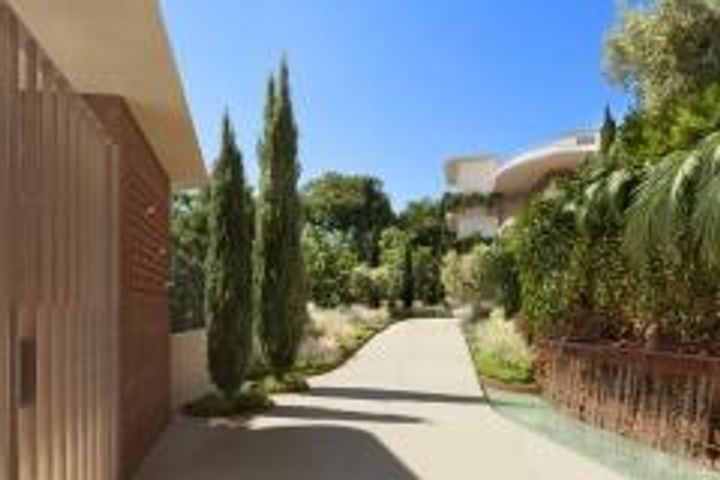 3 bedrooms apartment for sale in Fuengirola, Spain