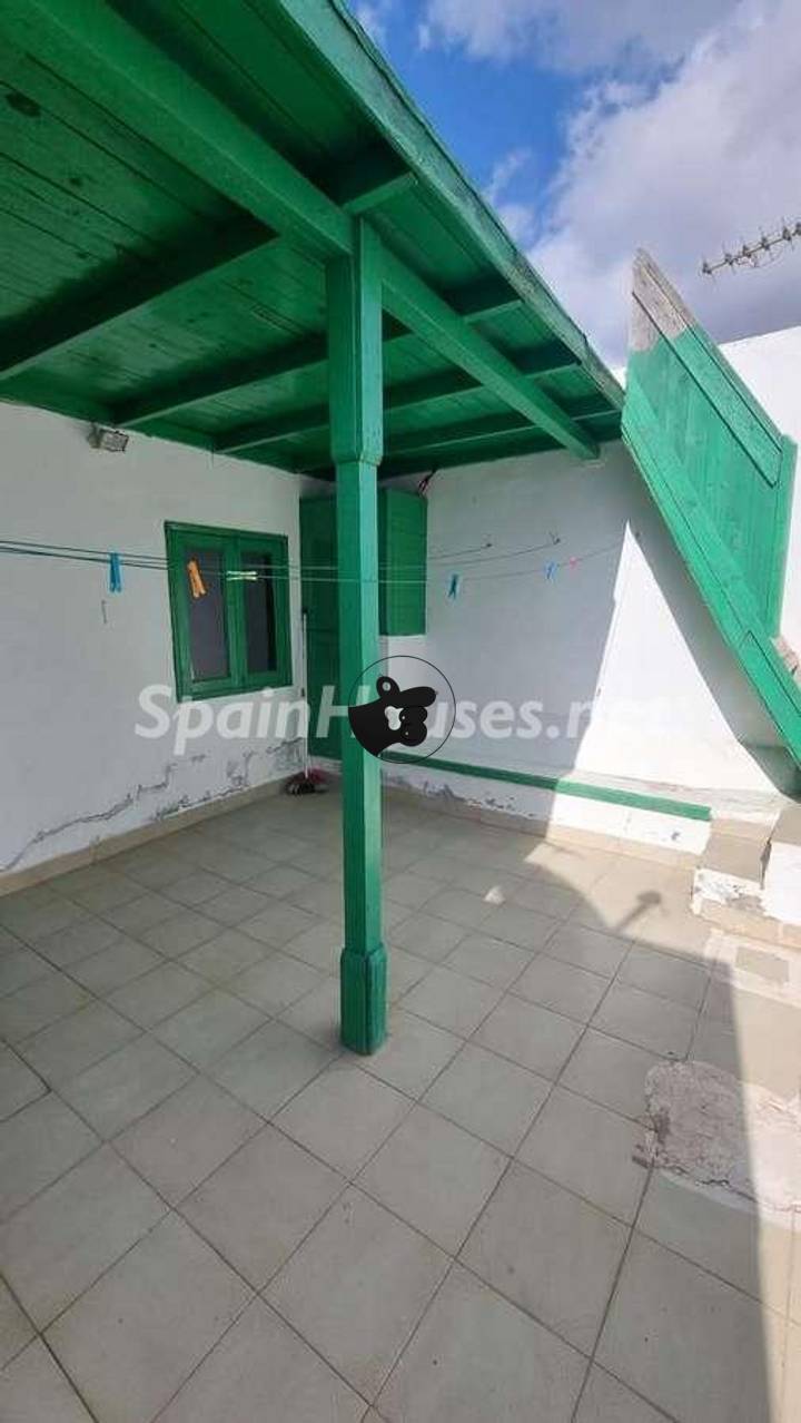 8 bedrooms house in Tias, Las Palmas, Spain