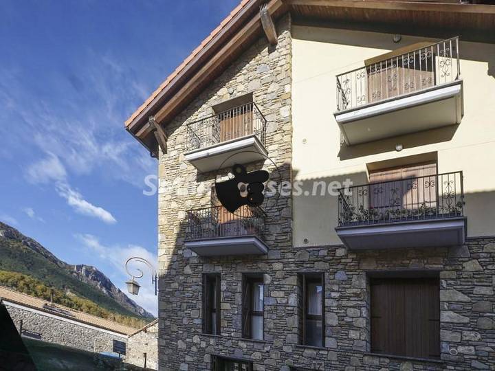 2 bedrooms apartment in Campo, Huesca, Spain