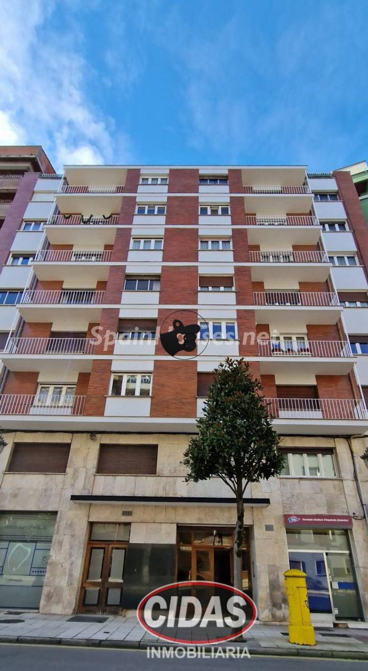 4 bedrooms apartment in Oviedo, Asturias, Spain