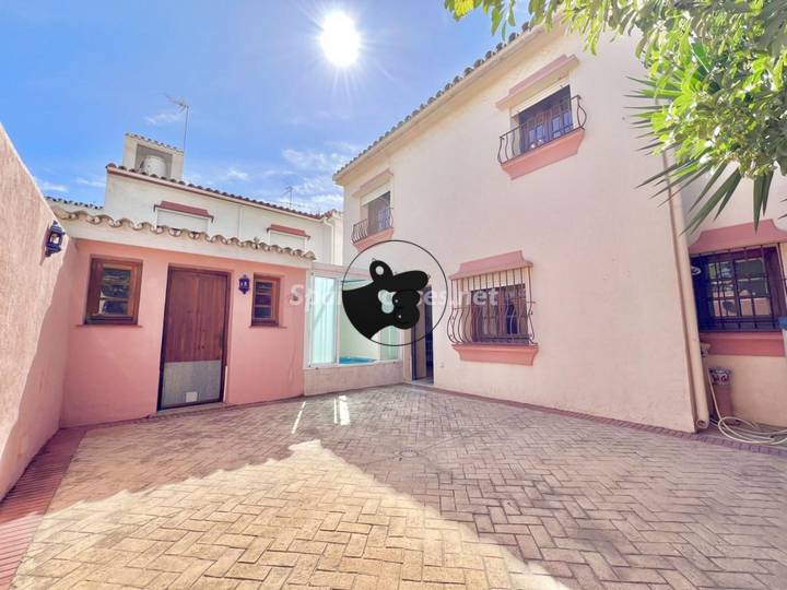 4 bedrooms house in Fuengirola, Malaga, Spain