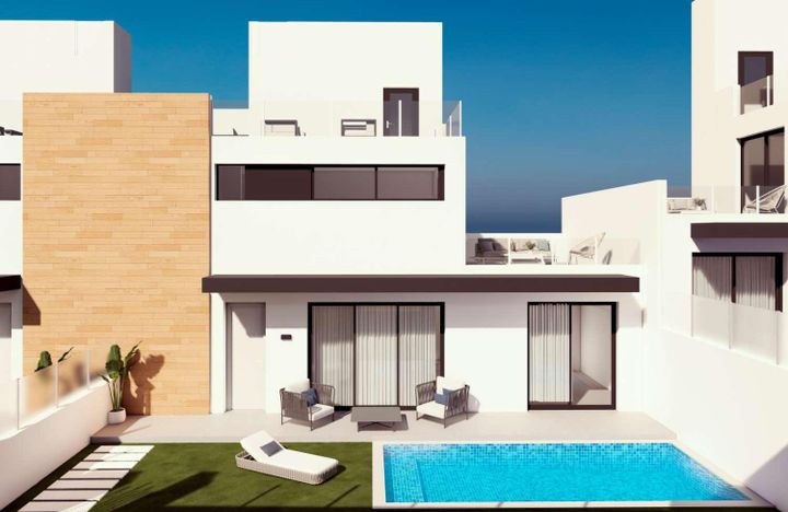 2 bedrooms house for sale in Villamartin-Las Filipinas, Spain