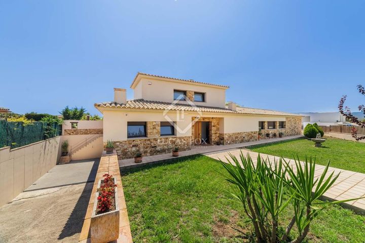 4 bedrooms house for sale in Calonge, Spain