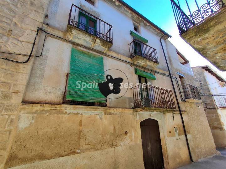 house in Lledo, Teruel, Spain