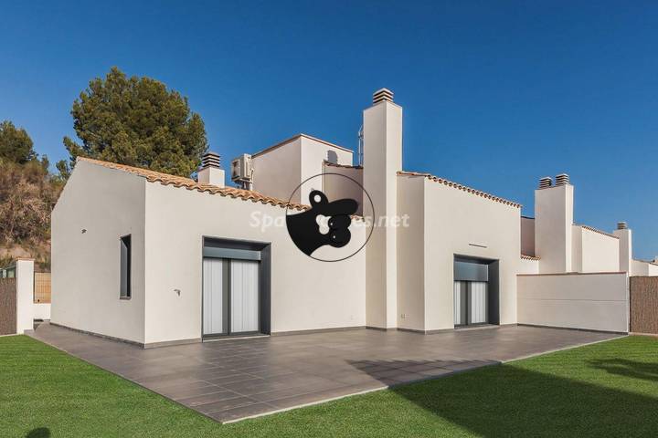 3 bedrooms house in Sant Esteve Sesrovires, Barcelona, Spain